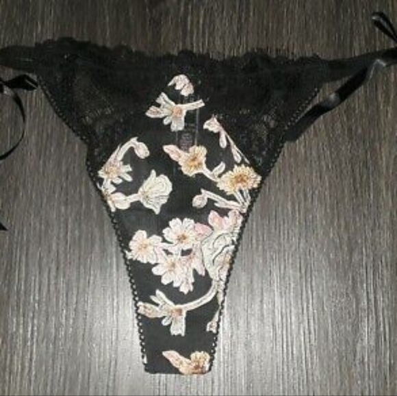 Victoria's Secret SET - Dream Angels Floral Mesh - Bustier & Thong - 34D and L - Picture 8 of 8